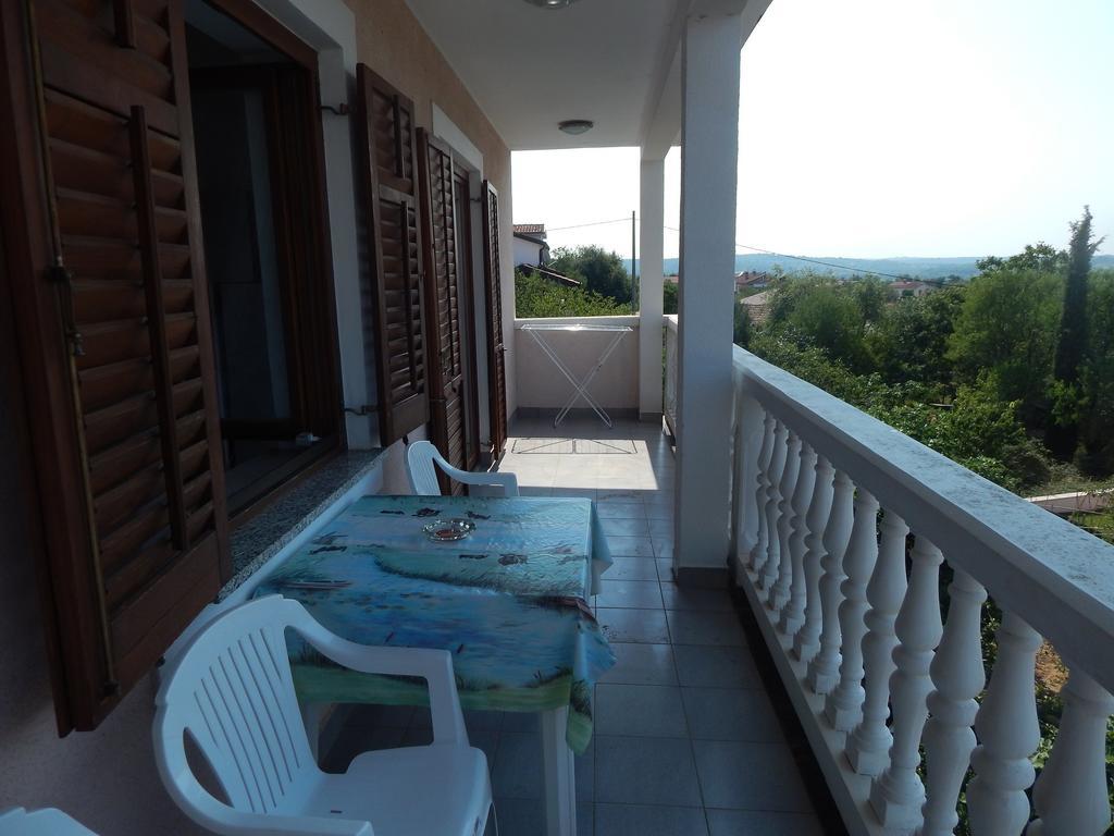 Apartments Vilanija Exterior photo
